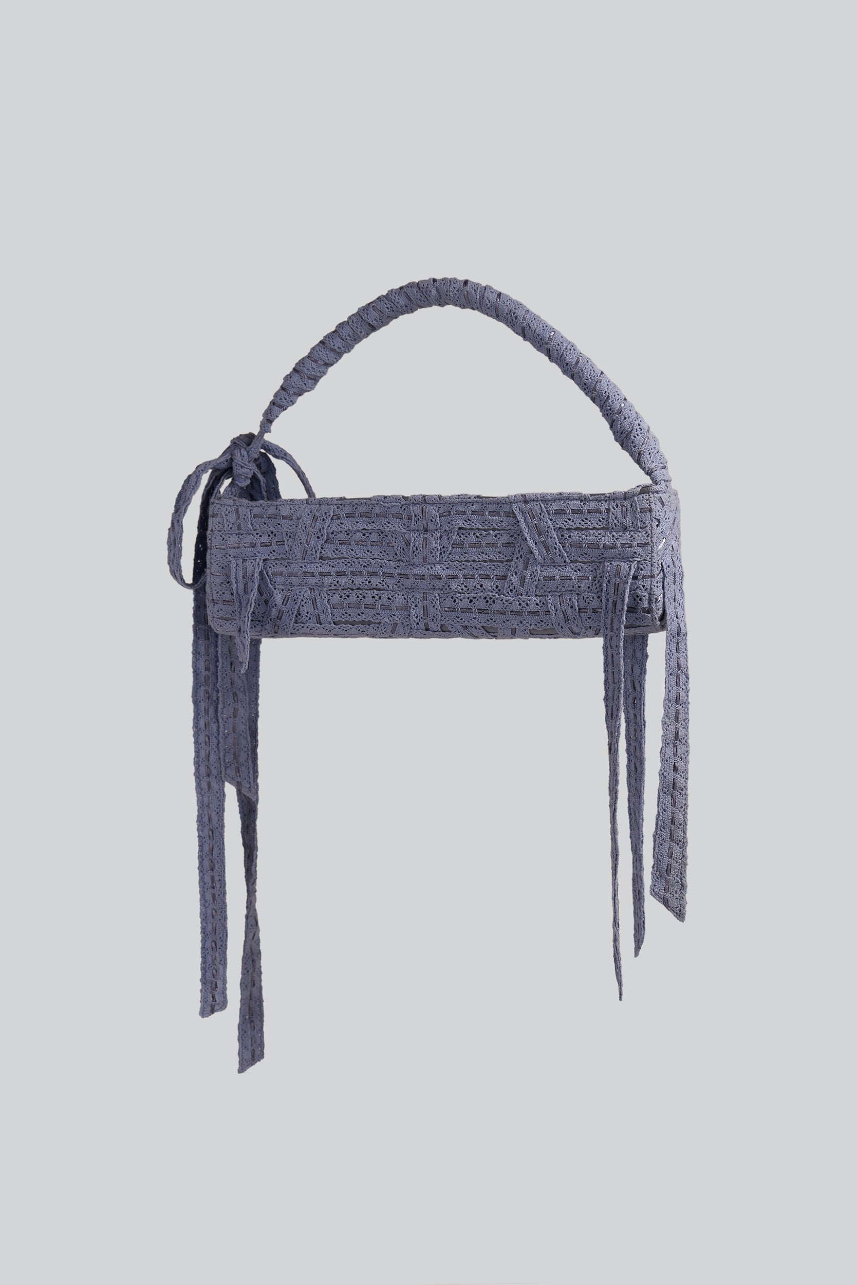 RIBBON BAG IN BLUE CROCHET