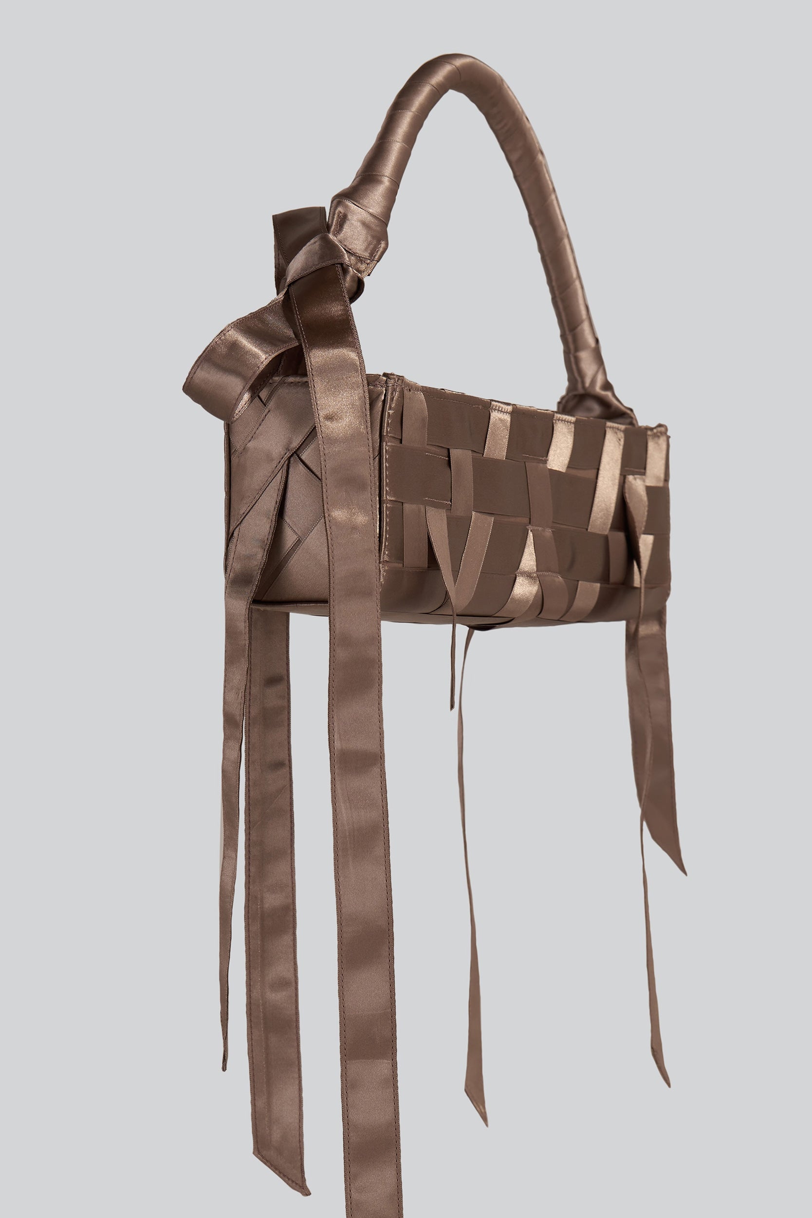 RIBBON BAG IN BROWN